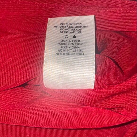 🔥 Alice + Olivia women’s Dorinda Off-shoulder Fitted bodycon Midi Dress Size 2 - Picture 8 of 10